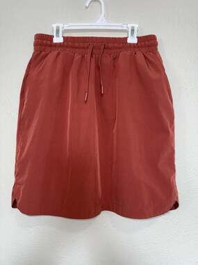 Mondetta Performance Luxury Women's Terra Rust Drawstring Hiking Skort